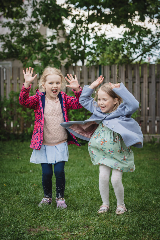 Lasteaedade lõpupidude ja muude ürituste pildistamine. Fotograaf Maaris Tölp Puust. Lõpupidude pildid Tallinnas ja Pärnus