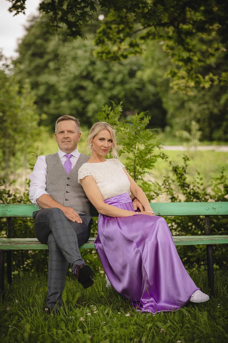Professionaalne pulmafotograaf Tallinnas ja mujal Eestis. Pulmapildid, mis on eheda emotsiooniga, lõbusad ja võimaldavad teil ennast vabalt tunda.