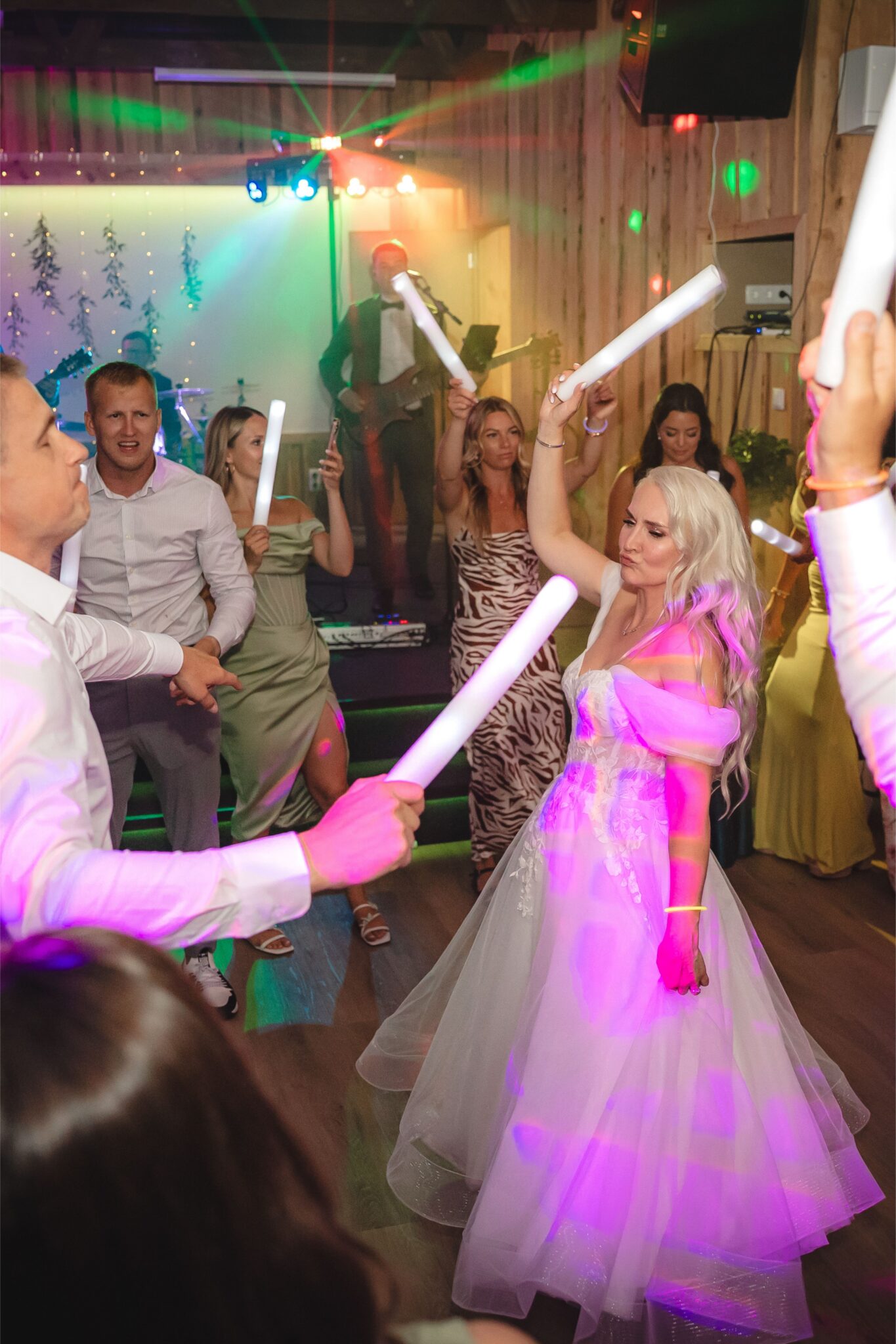 pulmade pildistamine naturaalsed toonid kvaliteet maaris puust (11)